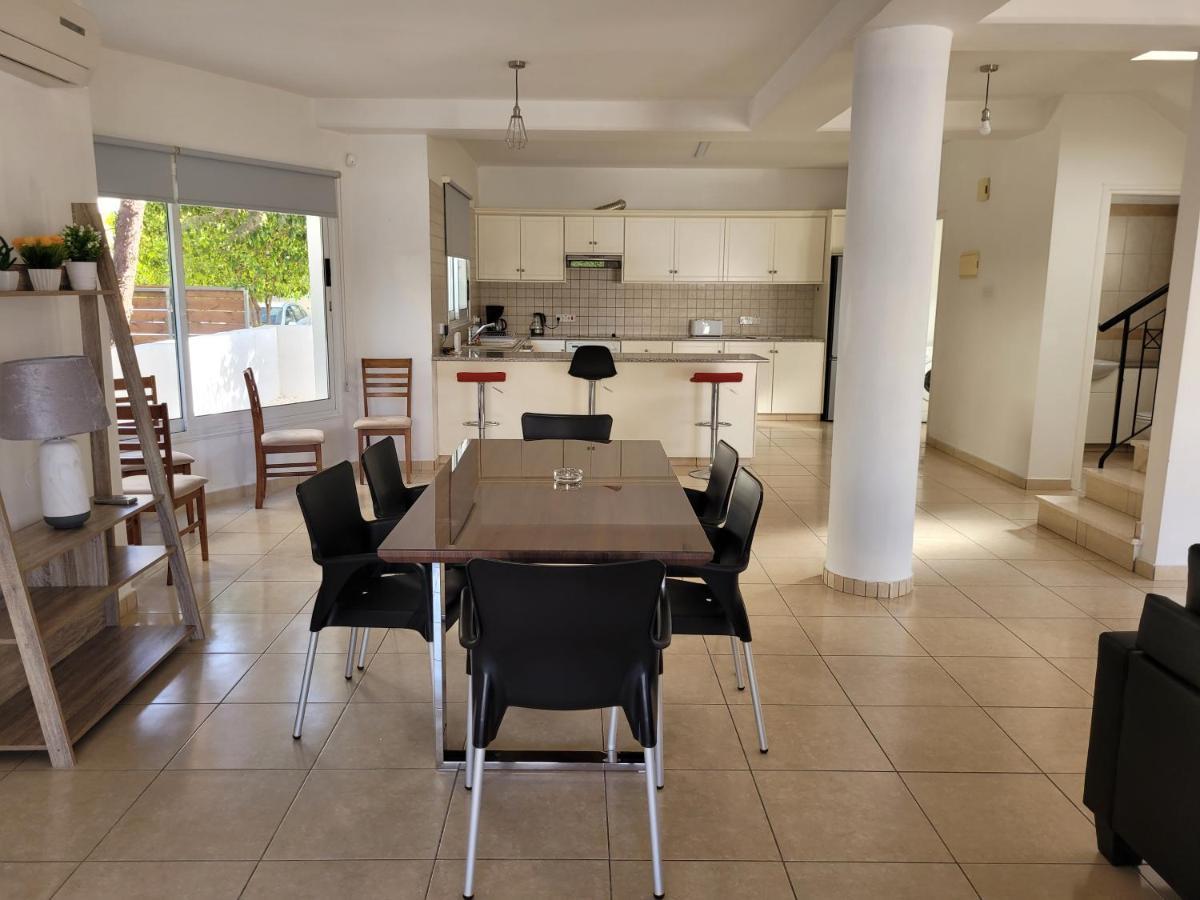 Elean Villa Пафос Екстериор снимка