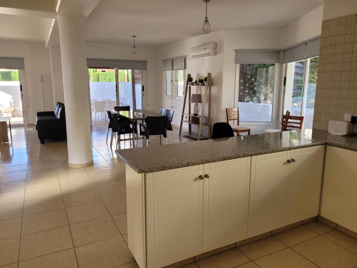 Elean Villa Пафос Екстериор снимка